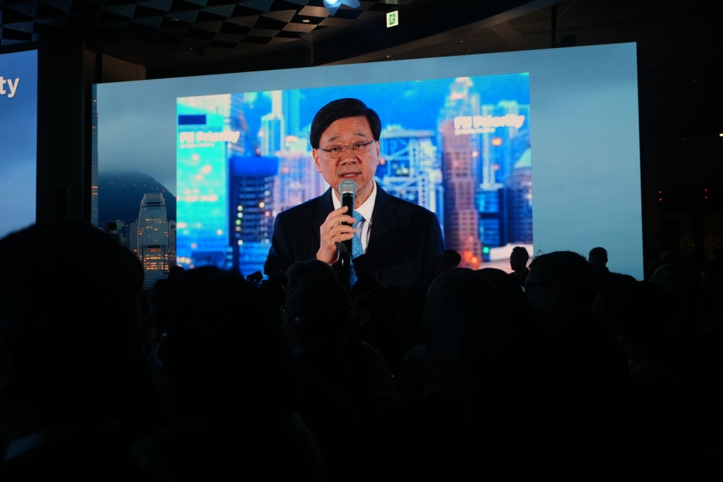 李家超表示香港決心幫助推動創新科技的未來。劉駿軒攝