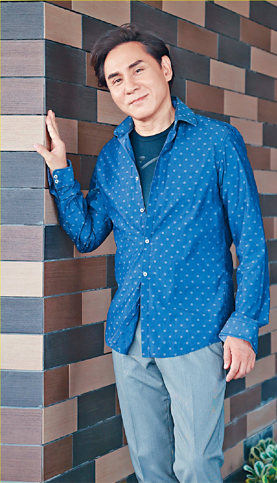 戰戰兢兢 ■Chris闊別紅館舞台10年，期間5次入紙申請被拒。
