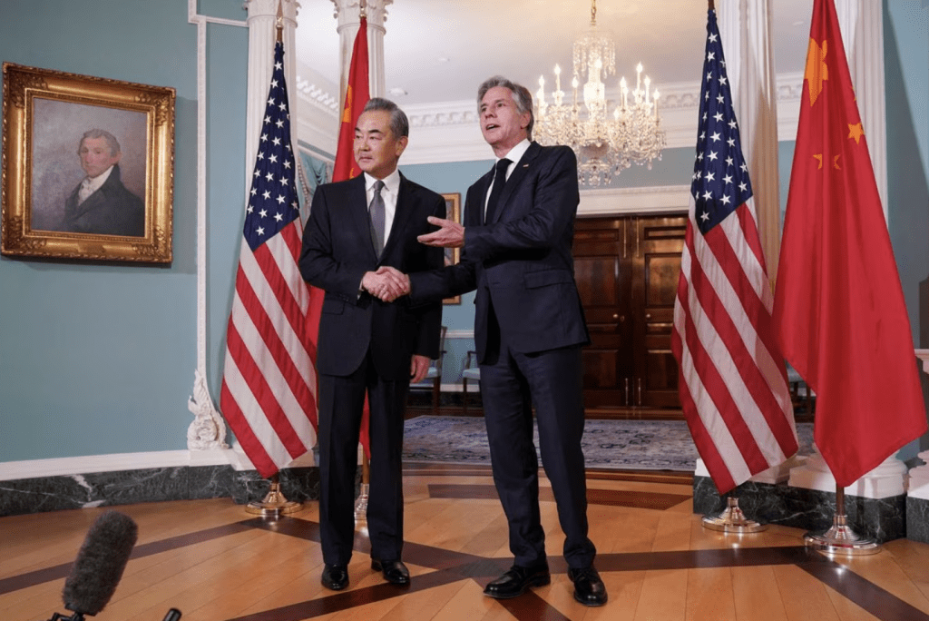 王毅在美國國務院會晤布林肯。路透社