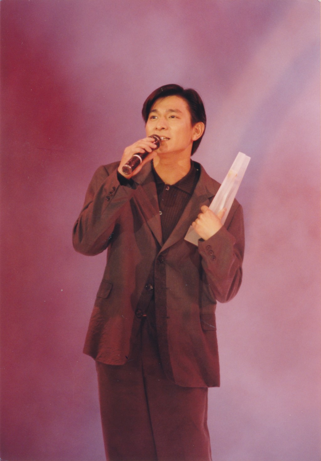 刘德华获奖无数，更是健力士世界纪录大全中，得奖最多的香港歌手。
