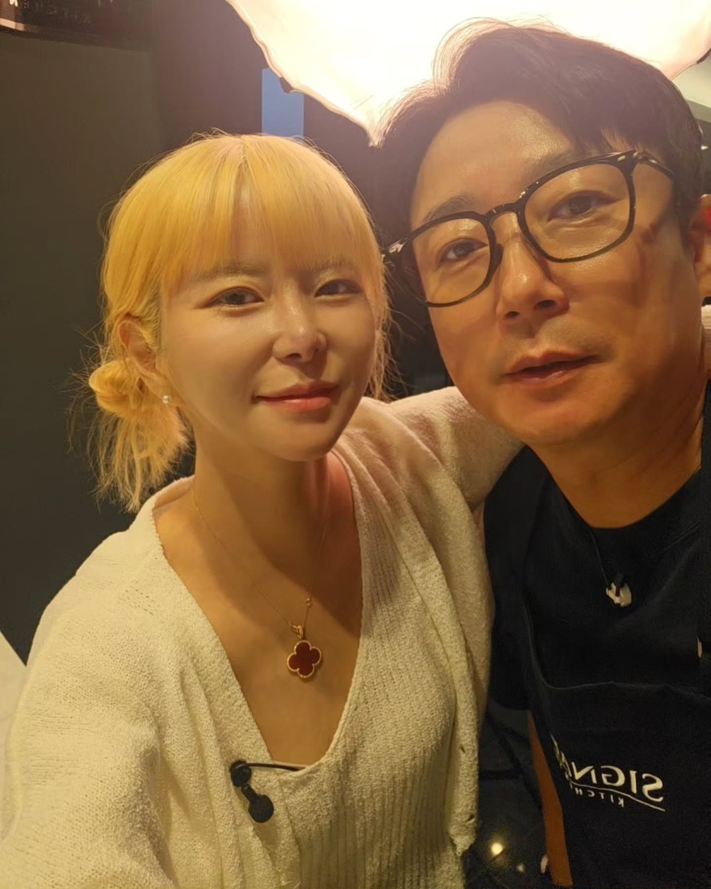 李壽根賣樓舉動引發外界猜測是否是要支付妻子的醫療費用。