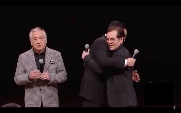 三兄弟至今仍很有愛。