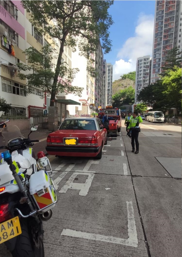 行動中共拖走9輛車。圖:警方提供