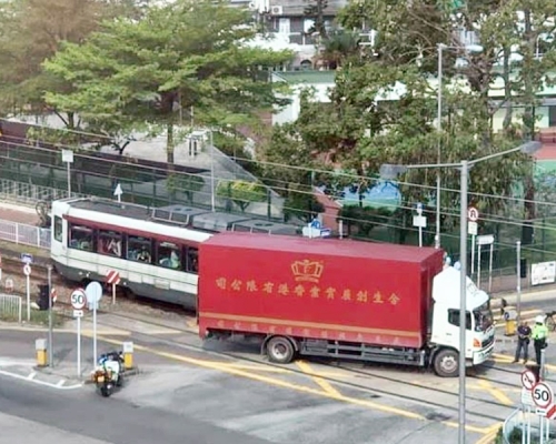 fb「香港交通突發報料區」Phoebe Kwok 圖片