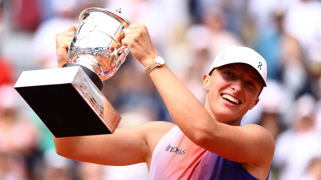 丝维迪克完成法网3连霸。Reuters