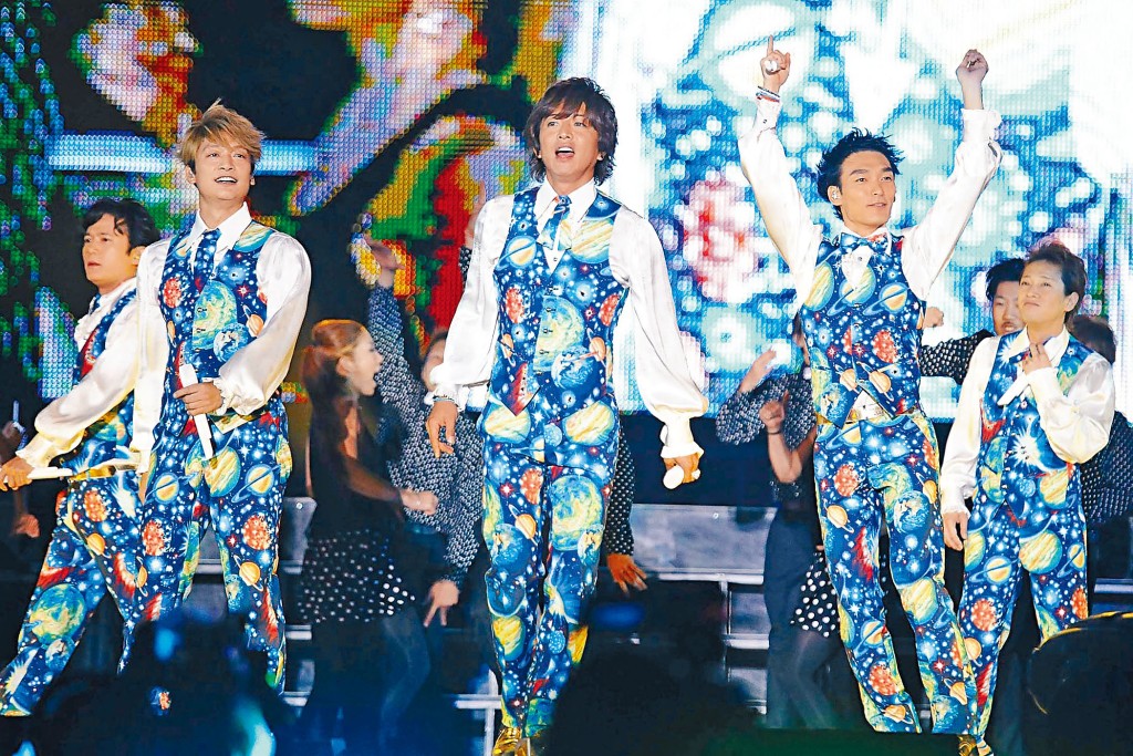 SMAP的一首17年前推出的反戰舊歌《Triangle》，近日在日本突然大熱。