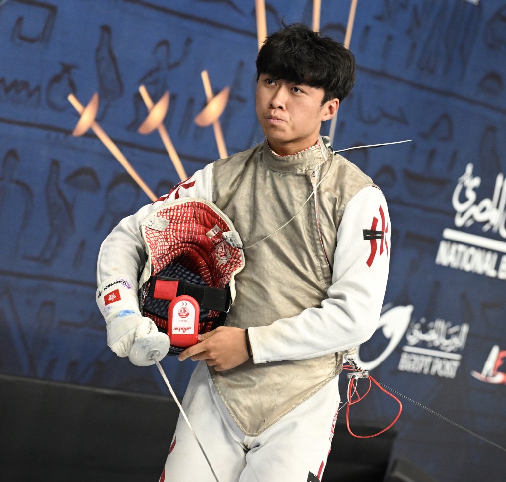 吴诺弘于首圈手握四个决胜分下被对手反胜。国际剑联Facebook图片