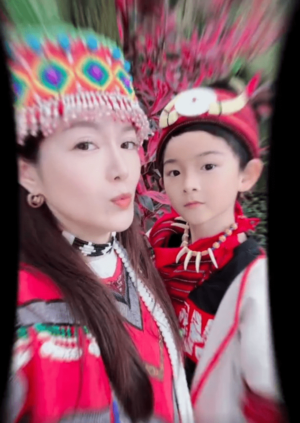 昨日（23日）苟芸慧在社交網出Po，分享與侄仔侄女去旅行的影片及相片。