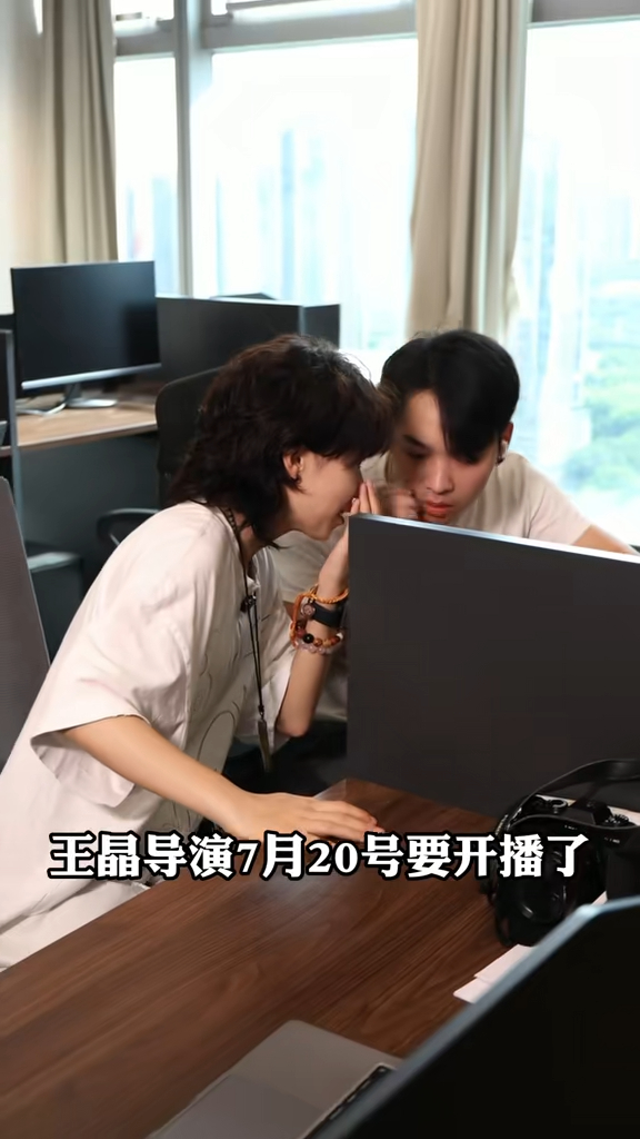 王晶開直播變成以訛傳訛。 王晶開直播變成以訛傳訛。