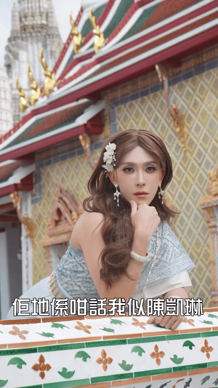 馮顯藝仍然不放棄明星夢,即使一直做沒有名字的小角色都堅持做藝人。 馮顯藝仍然不放棄明星夢,即使一直做沒有名字的小角色都堅持做藝人。