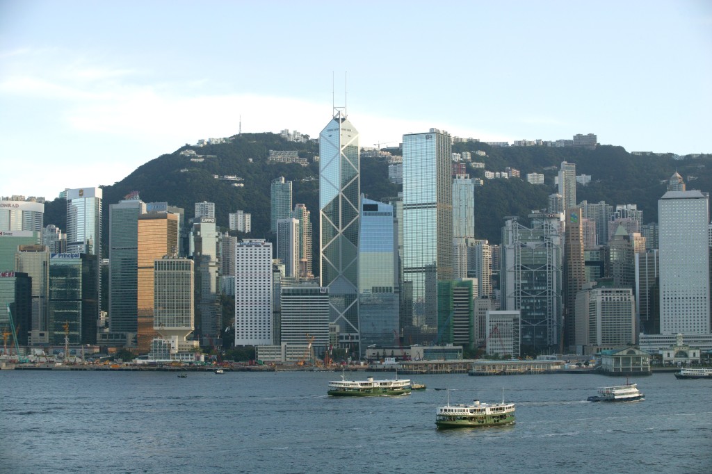 港写字楼租赁市场7月进一步回暖，录31.3万方呎净吸纳量。