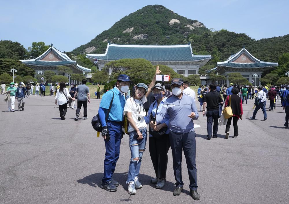 南韓宣布6月1日起恢復外國人持短期簽證入境。AP資料圖片