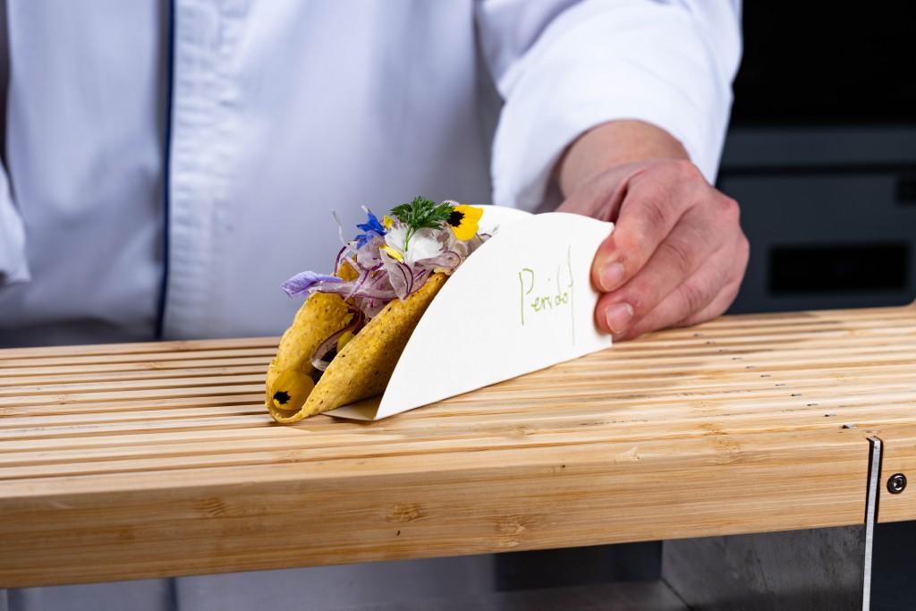 純素墨西哥玉米夾餅。