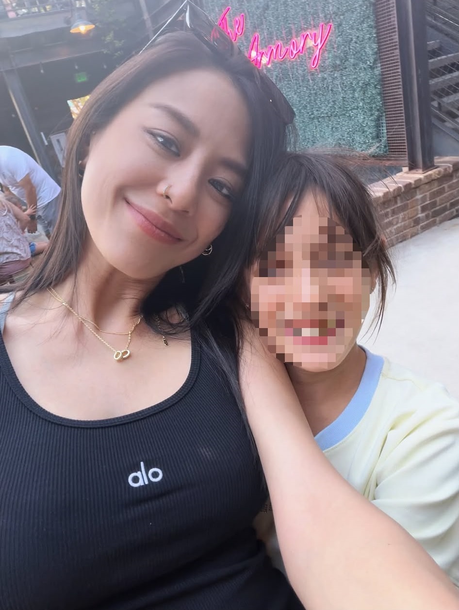 江語晨分享,女兒Mia因患有ADHD及妥瑞氏症,每日體力旺盛,遇到事情時情緒容易激烈波動。(圖:jessiechiang77@IG) 江語晨分享,女兒Mia因患有ADHD及妥瑞氏症,每日體力旺盛,遇到事情時情緒容易激烈波動。(圖:jessiechiang77@IG)