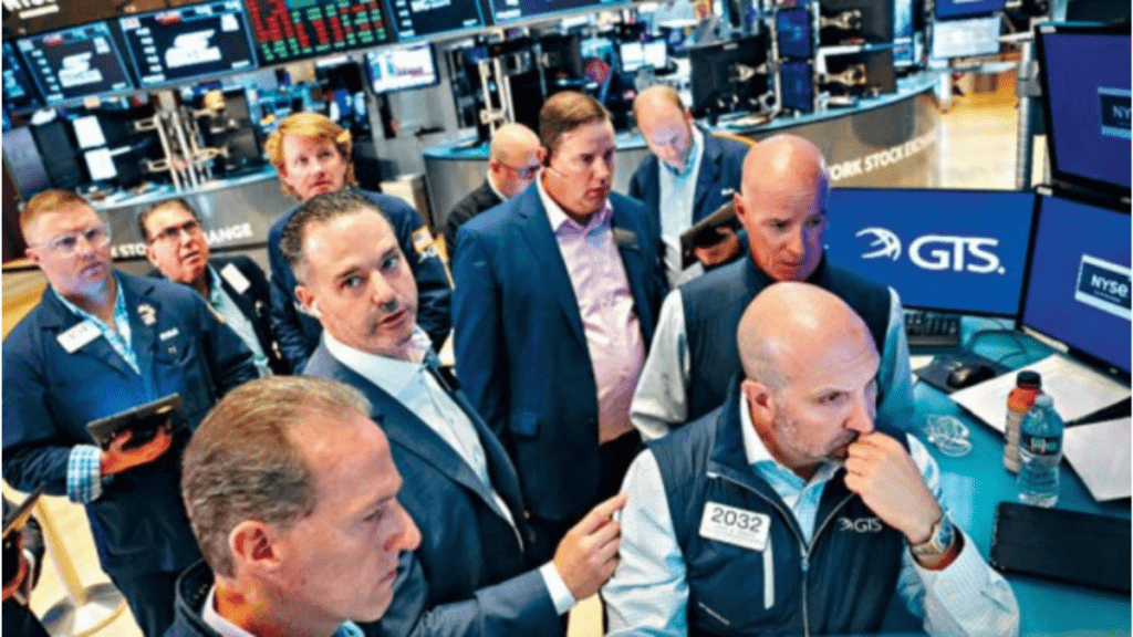 市場靜待議息結果 美股早段齊造好  星巴克第一財季淨營收增6% 股價急升