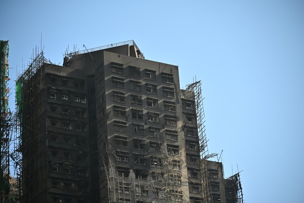 江玉歡提醒業主即使單位燒毀,業主仍擁有該地的業權。資料圖片 江玉歡提醒業主即使單位燒毀,業主仍擁有該地的業權。資料圖片