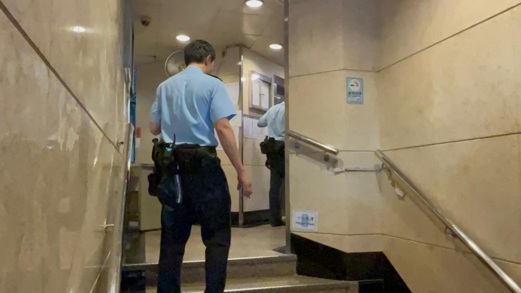 警員到場調查。