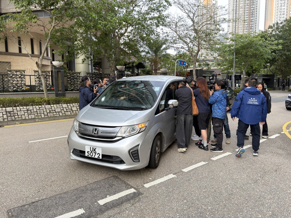 68歲被捕工程顧問被押返沃泰街8號搜屋。