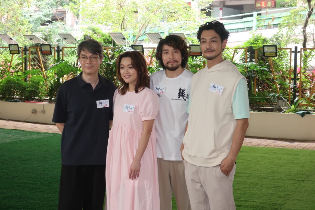梁荣忠上一次露面是2022年，为港台单元剧《狮子山下－得闲饮茶》拍摄。