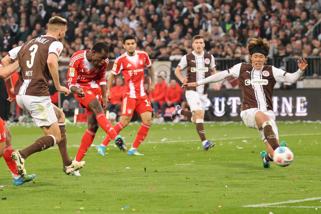 拜仁將榜首優勢拉開至12分。美聯社