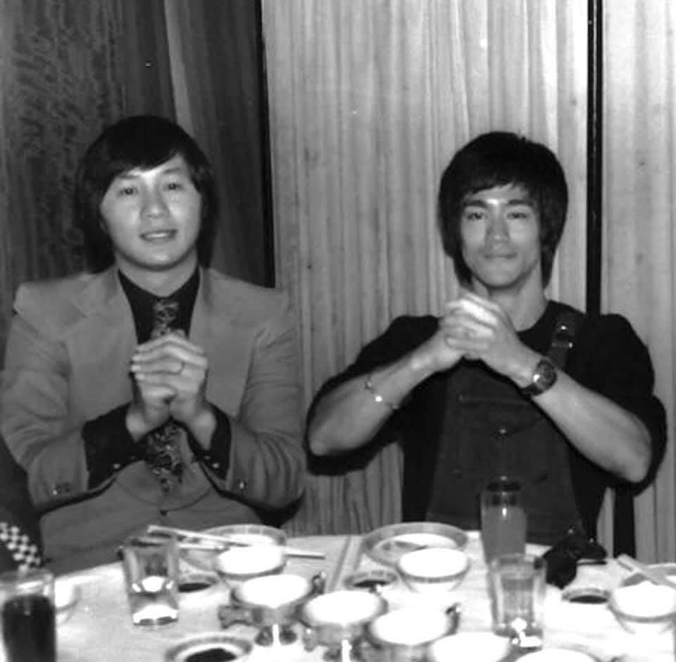 許冠軍分享大約在50年前與李小龍的合照。