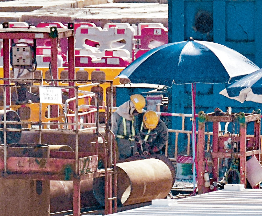 業界正面臨舊工程陸續完工，新工程卻未能接上的困境。