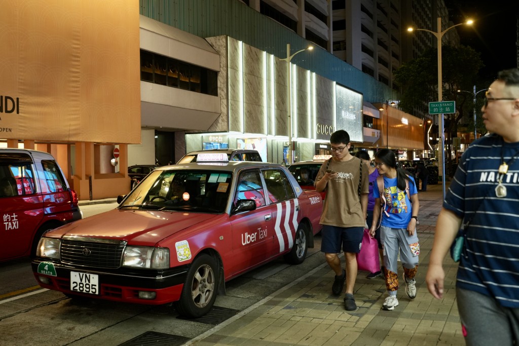 網約車規管，社會非常關注。（資料圖片）