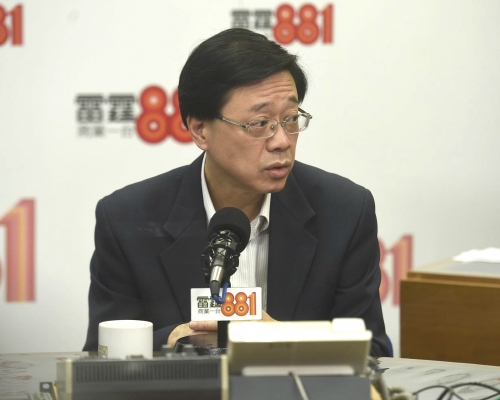 李家超指移交安排經過嚴格過程,按照內地法律條文有人權保障。