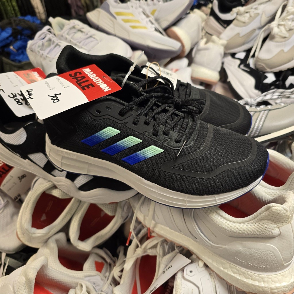 尖沙咀馬拉松開倉大劈價！Nike/Adidas/New Balance服飾鞋款低至2折 帽/拖鞋/涼鞋$50起 買3件再享75折