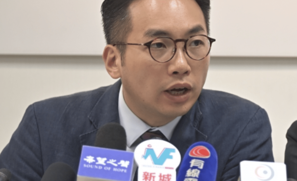 楊岳橋在案件開審前已選擇認罪，法官判處其入獄5年1個月。