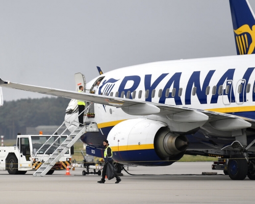 英國瑞安航空的機師宣布會在未來數周內發動罷工，爭取改善薪酬和待遇。 AP/資料圖片