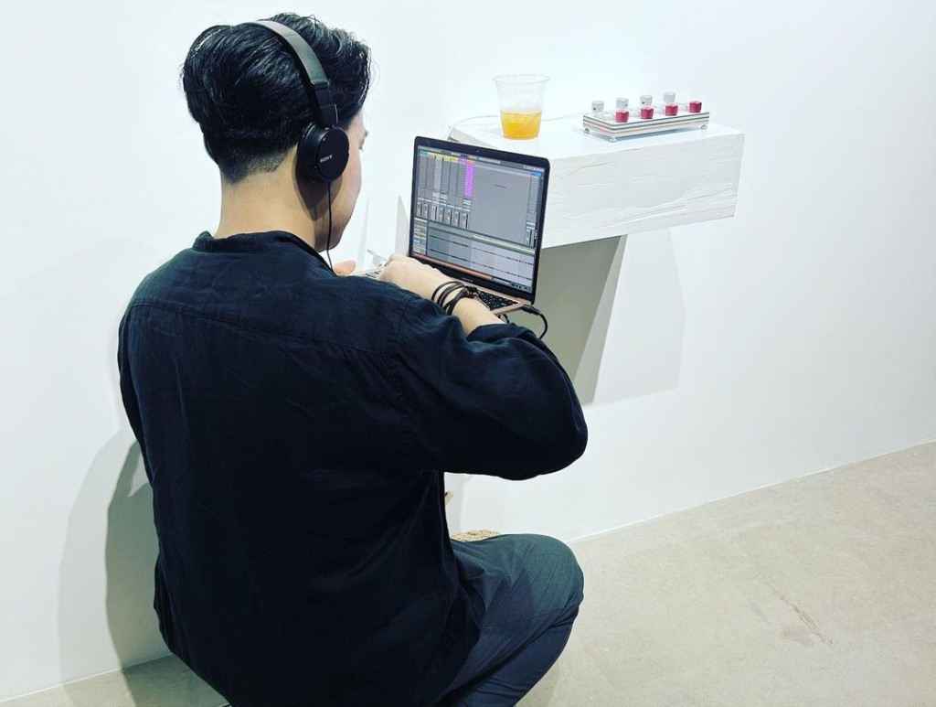 INK近期的音樂藝術作品展《來回 - 尋找自己的頻率》。（圖片來源：Instagram@inkni）