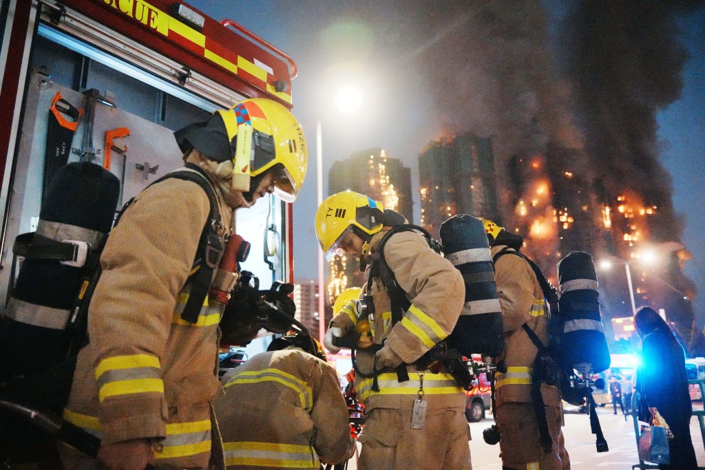 台灣消防署提醒,高樓大火受困時,勿在浴室待救。 台灣消防署提醒,高樓大火受困時,勿在浴室待救。