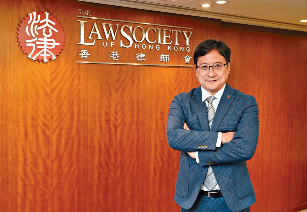 陳澤銘指，3年任期讓他感受最深刻的事件，是特區政府完成《基本法》23條本地立法工作。