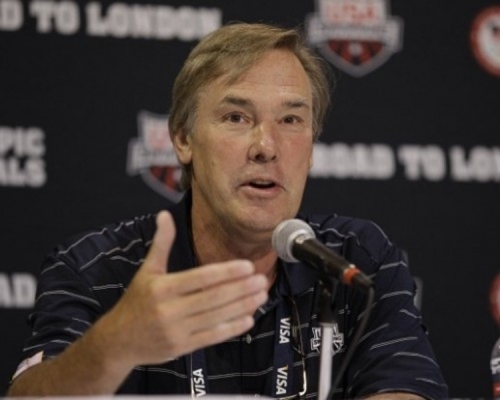 美国游泳协会（USA Swimming）前主席Chuck Wielgus涉嫌主导掩盖多宗队内性侵案件。（AP）