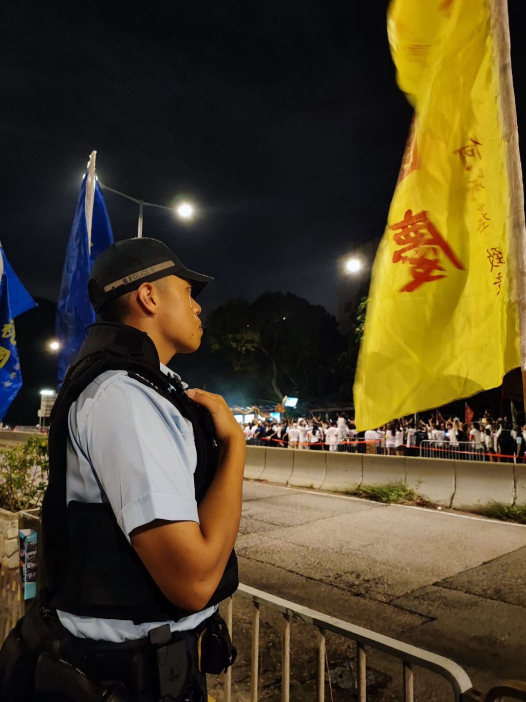 张铭佑于节日活动中协助人群管理的工作。 张铭佑于节日活动中协助人群管理的工作。