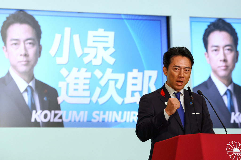 小泉進次郎團隊疑在選舉前夜提早舉辦慶功宴。美聯社