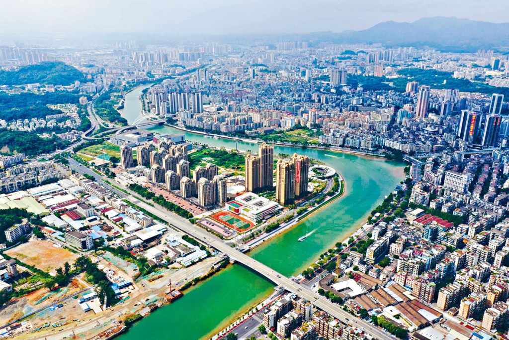 佛山新盤上月錄得逾3100宗成交，按月下跌逾30%。