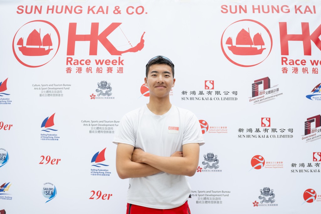 星加坡代表 Issac Goh 在杭洲亞運 ILCA 4 型帆船奪得銀牌，今次在帆船 賽週出戰 ILCA 6 型帆船，他認為競爭 更為激烈。