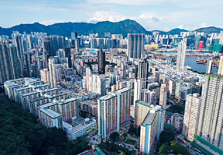 ■筆者認為，今年初本港已全面通關，物業租金將受到經濟向好而有所支持。
