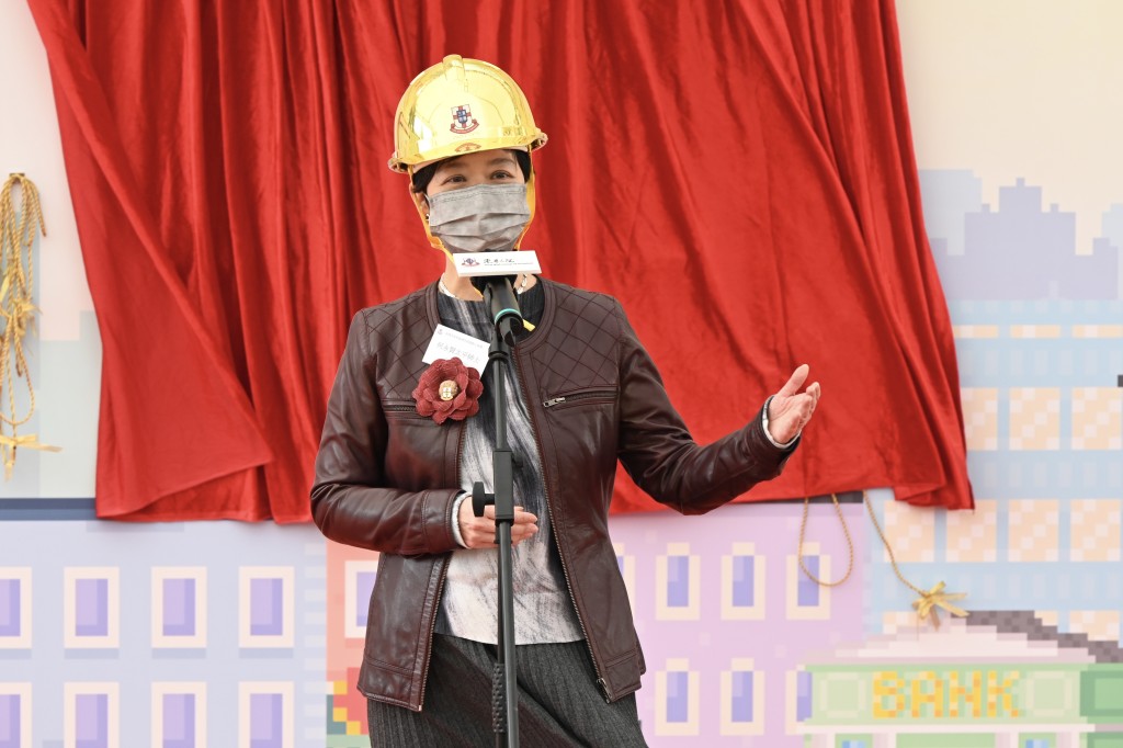 ▲房屋局局長何永賢太平紳士任主禮嘉賓。