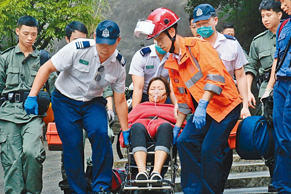 當日其中一名傷者送院。