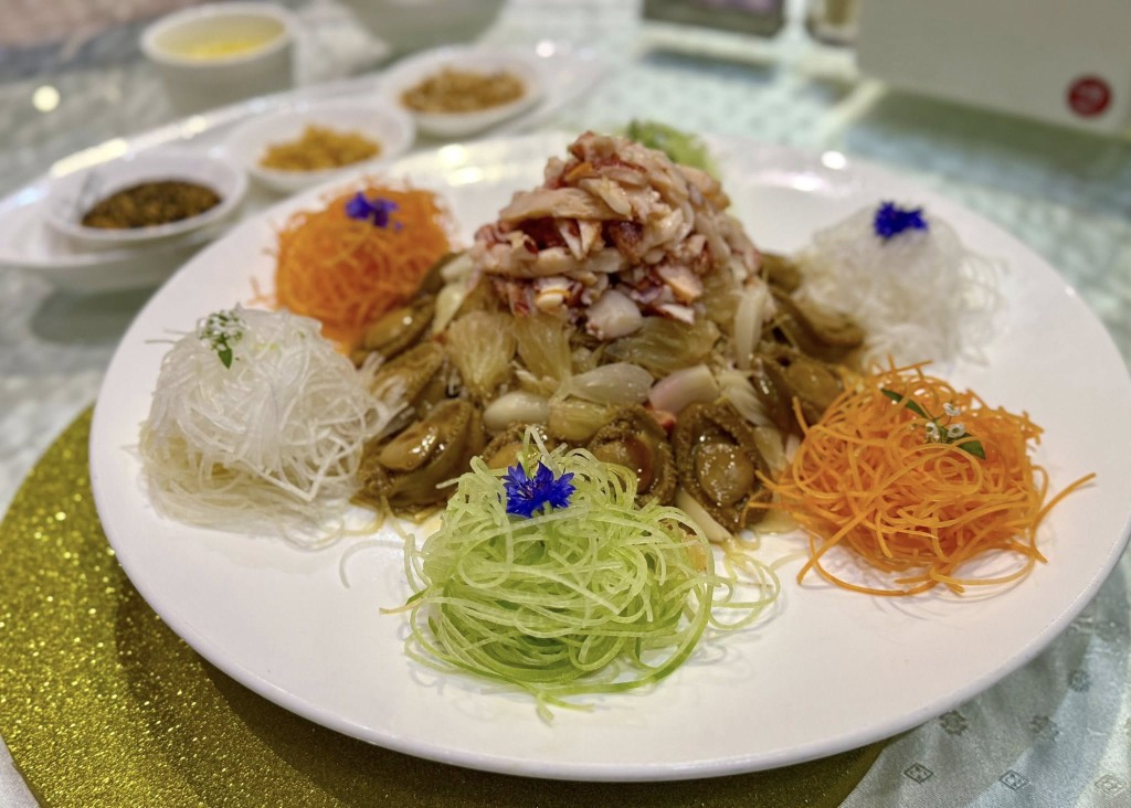 鮑魚龍蝦撈起。羅淑佩FB 鮑魚龍蝦撈起。羅淑佩FB