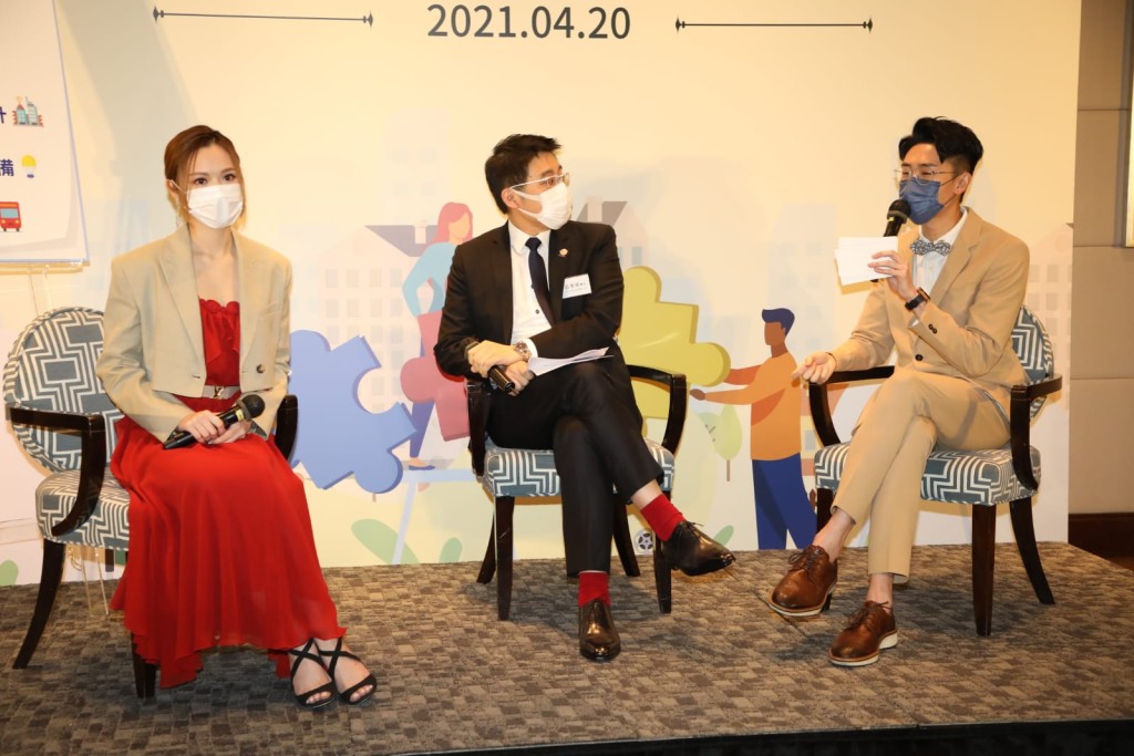 6號與盈盈今日出席活動時,探討「年輕人」住屋議題。
