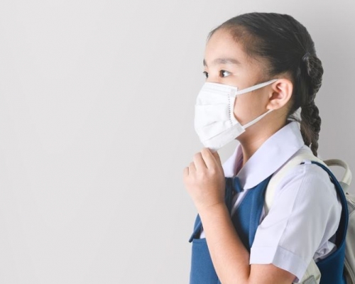 中小學及幼稚園將逐步復課。網圖