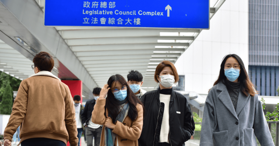 林鄭月娥指逾3.2萬名公務員染疫,佔全體人手17%。資料圖片