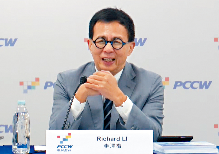 李澤楷表示對本港很有信心。