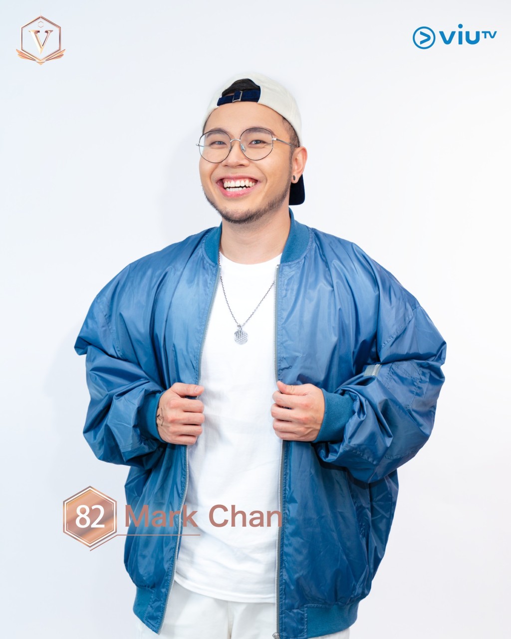 鴻翔（Mark Chan） 年齡： 30 職業：音樂人 擅長：唱歌、結他、被Friendzone IG：its_markchan