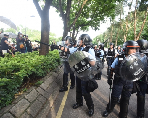 聲明指警方作出違反人類文明底線的暴力行為。