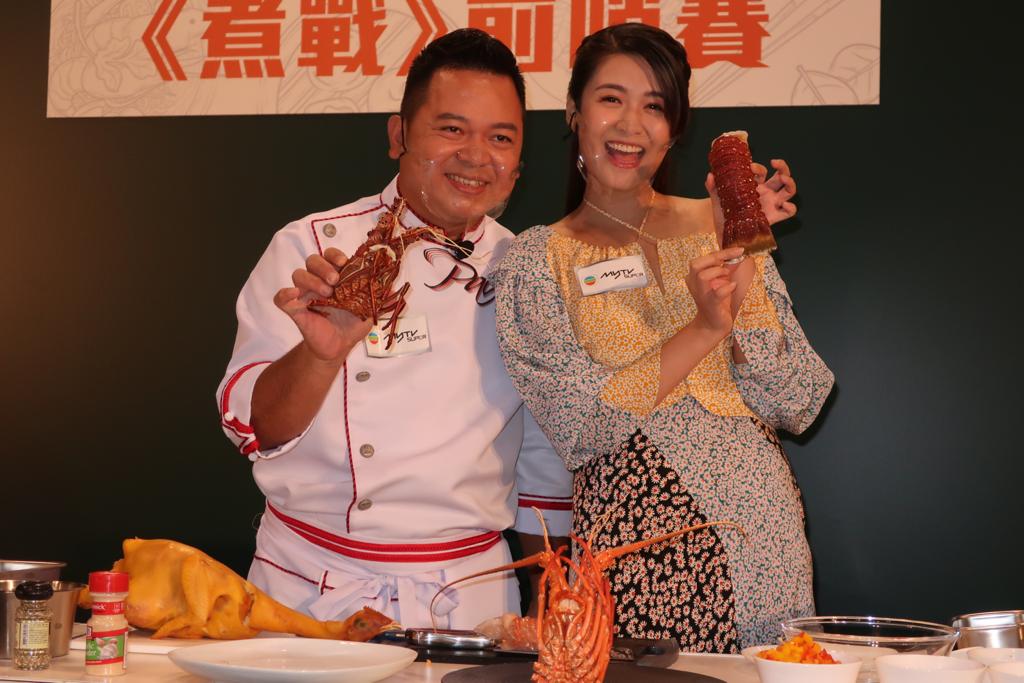 江嘉敏任大廚黃亞保助手。